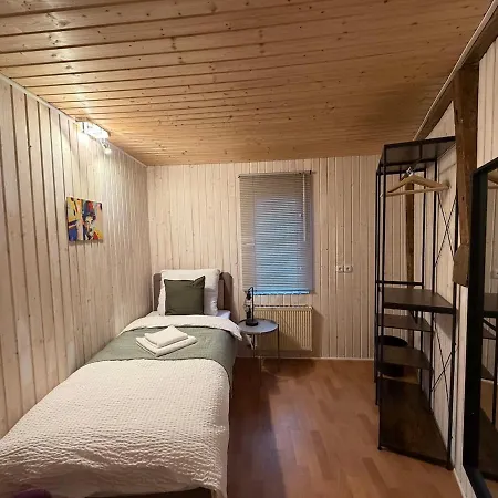 Διαμέρισμα Janu-homes - 3 - 4 Betten, Waldblick Vom Kirchplatz Mengerskirchen