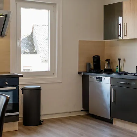 Janu-homes - 3 - 4 Betten, Waldblick Vom Kirchplatz Apartment *