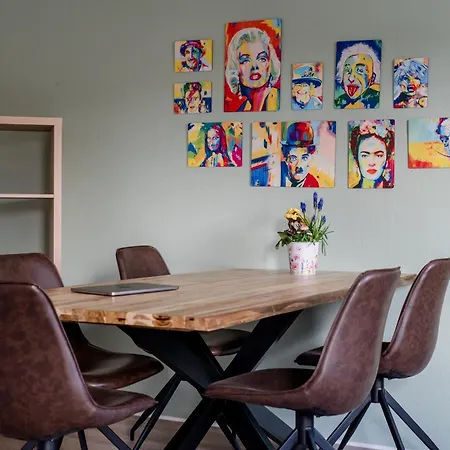 Apartmán Janu-homes - 3 - 4 Betten, Waldblick Vom Kirchplatz *