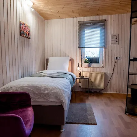 Apartmán Janu-homes - 3 - 4 Betten, Waldblick Vom Kirchplatz Mengerskirchen