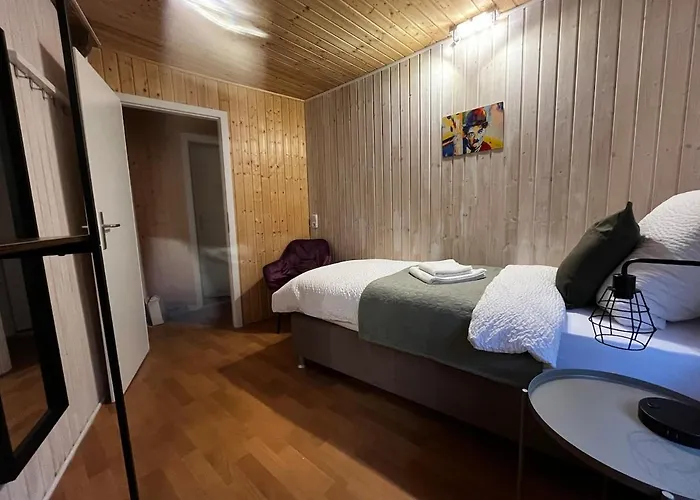 Janu-homes - 3 - 4 Betten, Waldblick Vom Kirchplatz * Mengerskirchen